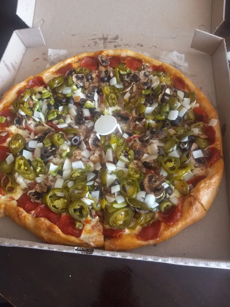 The Works Pizza 12